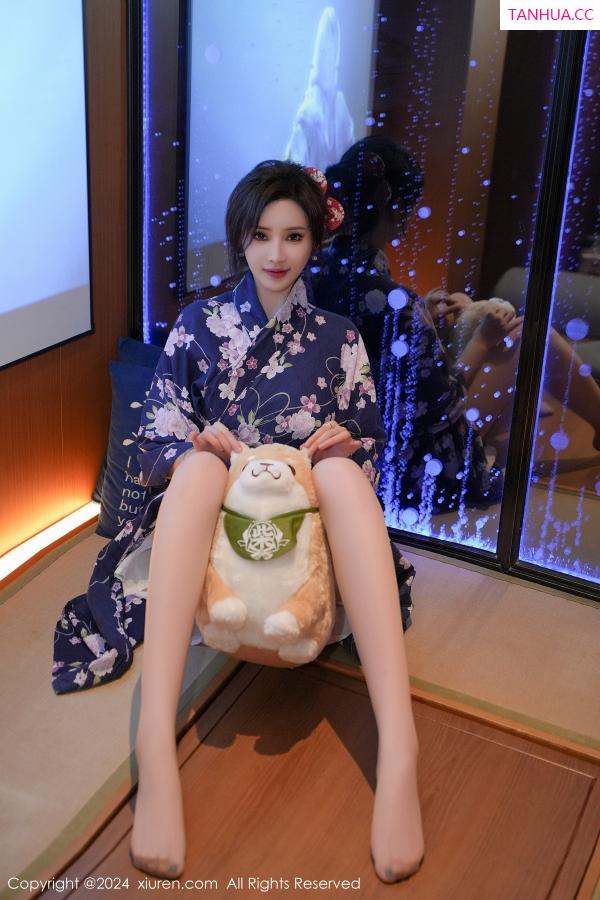 周妍希 奶瓶土肥圆 [XiuRen]高清写真图 2024.01.17 No.7975 Carol周妍希 和服美臀第24张图片